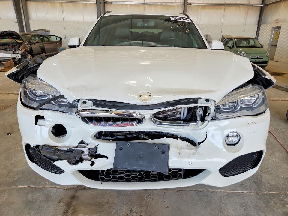 Продаж на аукціоні авто 2015 Bmw X5, vin: 5UXKR0C56F0P10100, номер лоту: 52382746