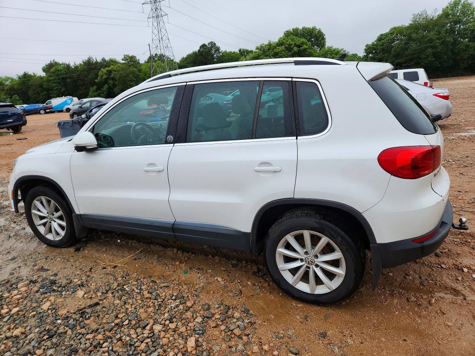 54770216 :رقم المزاد ، WVGSV7AX7HK005528 vin ، 2017 Volkswagen Tiguan مزاد بيع