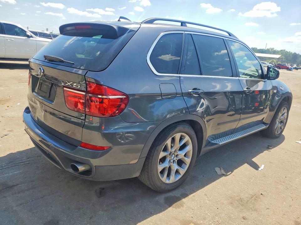 53989796 :رقم المزاد ، 5UXZV4C54D0E03039 vin ، 2013 Bmw X5 مزاد بيع
