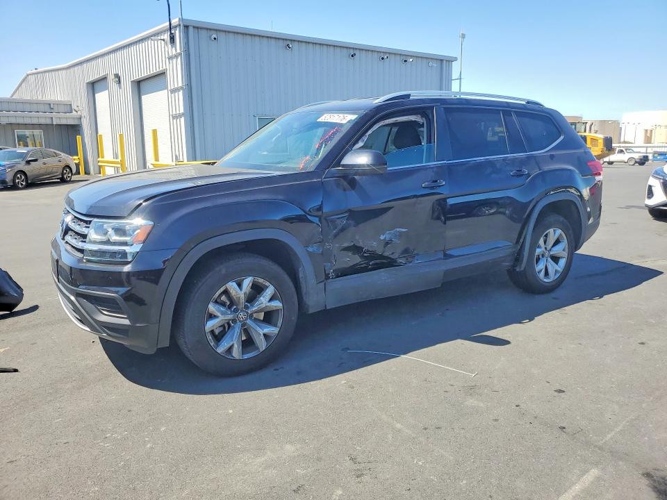 2018 Volkswagen Atlas მანქანა იყიდება აუქციონზე, vin: 1V2AP2CA1JC596217, აუქციონის ნომერი: 52817176