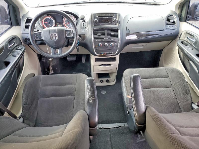 52309286 :رقم المزاد ، 2C4RDGBG3FR621794 vin ، 2015 Dodge Grand Caravan مزاد بيع
