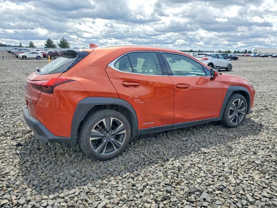 53420606 :رقم المزاد ، JTHX9JBH1L2034808 vin ، 2020 Lexus Ux مزاد بيع
