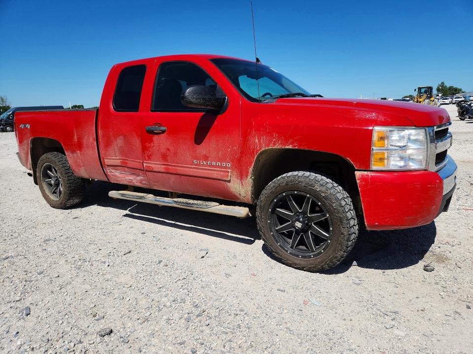 Продажа на аукционе авто 2011 Chevrolet Silverado, vin: 1GCRKREA1BZ461035, номер лота: 53438336