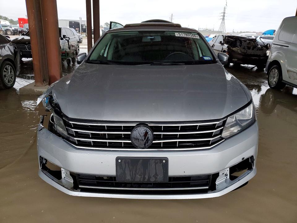 2019 Volkswagen Passat მანქანა იყიდება აუქციონზე, vin: 1VWLA7A34KC014008, აუქციონის ნომერი: 51780506