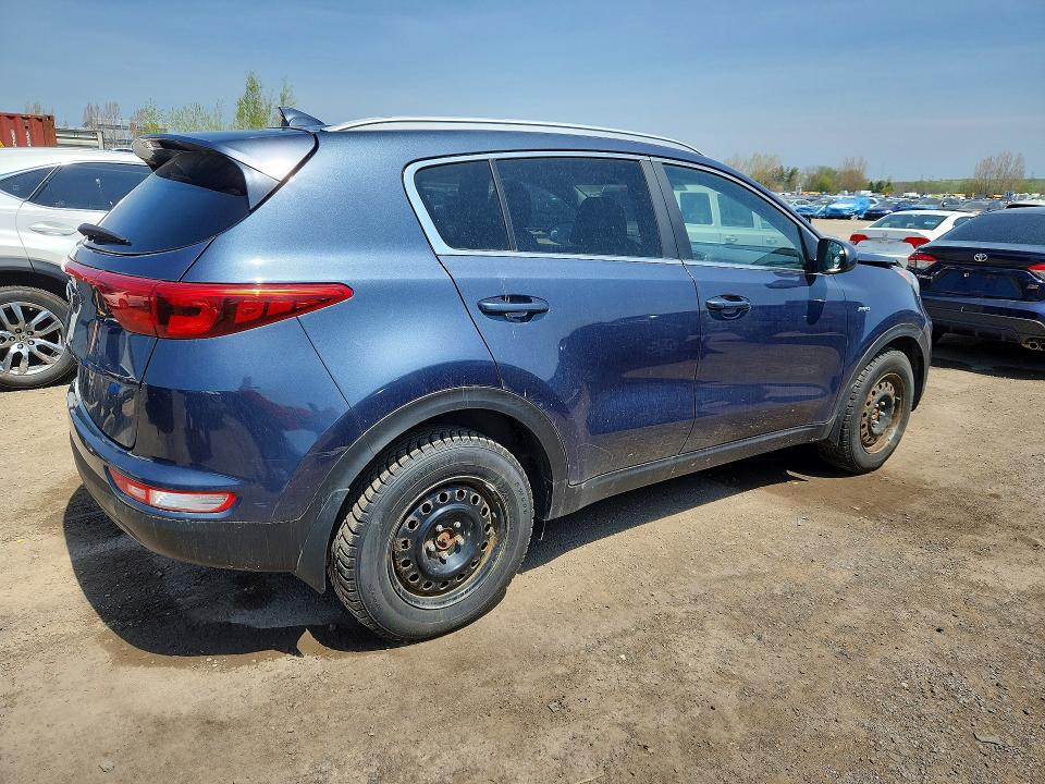 53039306 :رقم المزاد ، KNDPMCAC3H7055185 vin ، 2017 Kia Sportage مزاد بيع