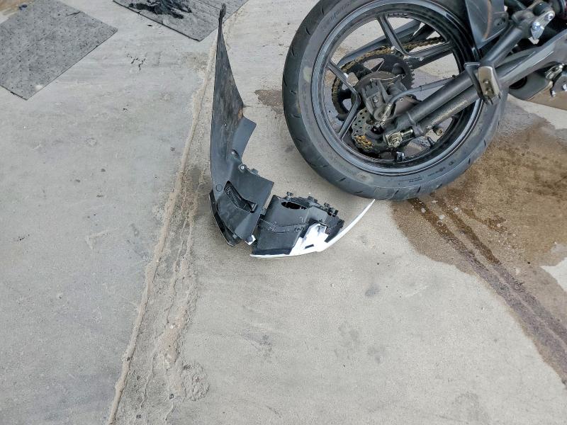 2013 Kawasaki Ex650 მანქანა იყიდება აუქციონზე, vin: JKAEXEE1XDDA13348, აუქციონის ნომერი: 52343086