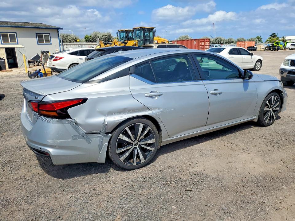Продажа на аукционе авто 2020 Nissan Altima, vin: 1N4BL4CV6LC165588, номер лота: 51920906