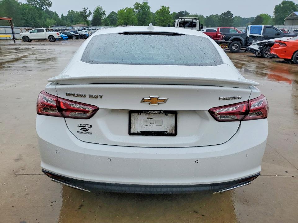 52055786 :رقم المزاد ، 1G1ZE5SX8MF055517 vin ، 2021 Chevrolet Malibu مزاد بيع