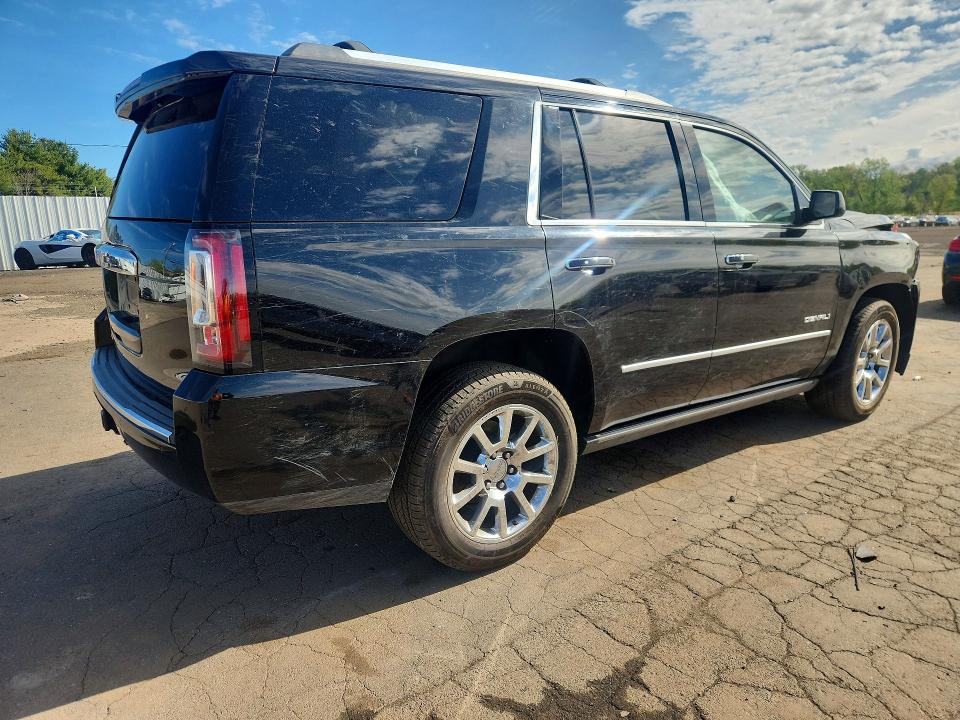 52916096 :رقم المزاد ، 1GKS2CKJ9FR611406 vin ، 2015 Gmc Yukon مزاد بيع