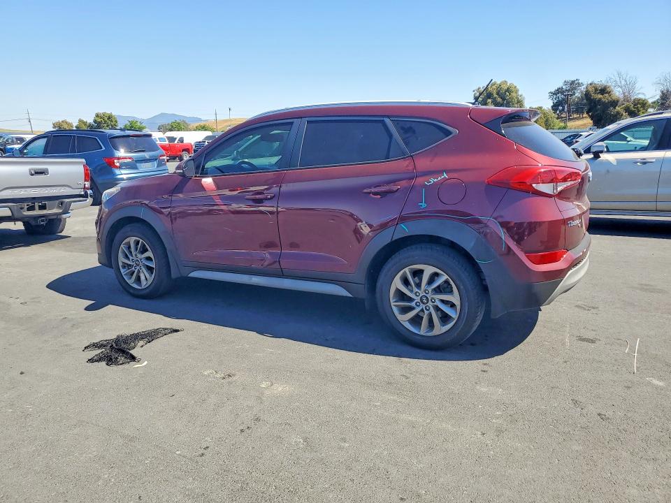 53999996 :رقم المزاد ، KM8J33A24HU528007 vin ، 2017 Hyundai Tucson مزاد بيع
