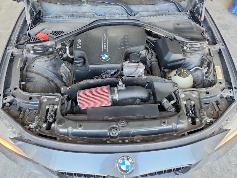 52897866 :رقم المزاد ، WBA3C3C55EK200443 vin ، 2014 Bmw 320 مزاد بيع