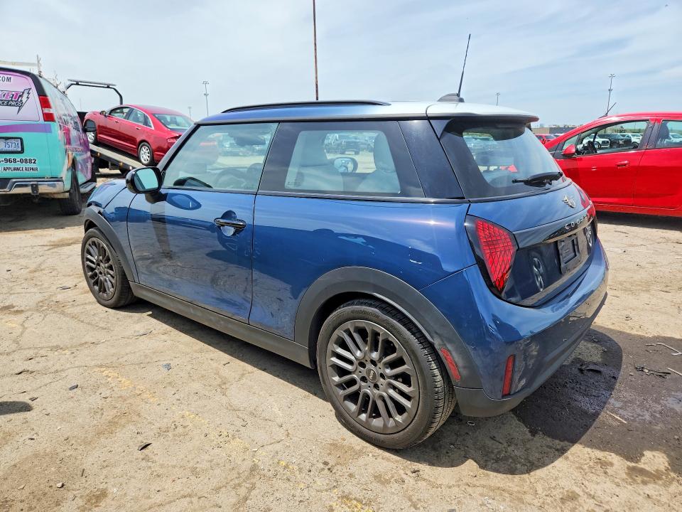 Продаж на аукціоні авто 2025 Mini Cooper, vin: WMW13GD02S2W48619, номер лоту: 54867746