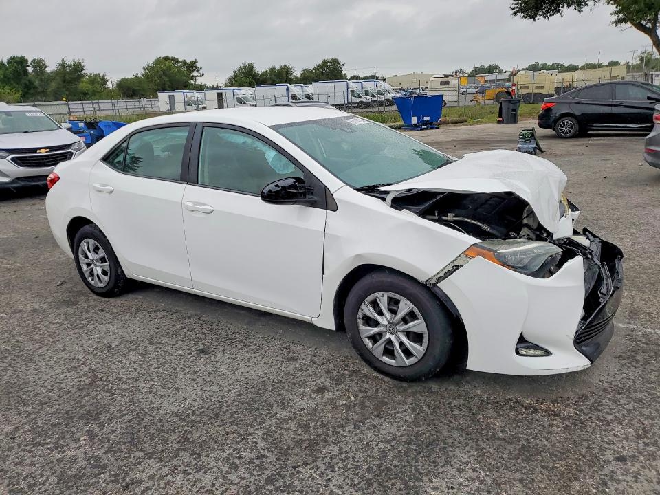 Продаж на аукціоні авто 2018 Toyota Corolla, vin: 2T1BURHE4JC013780, номер лоту: 53114766