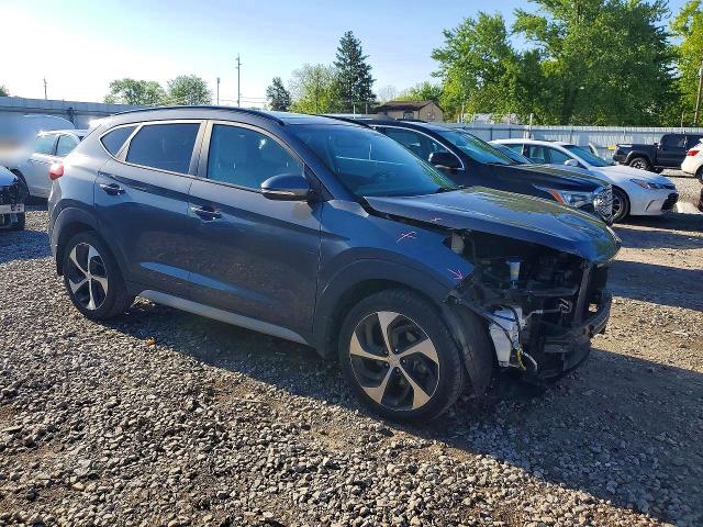 52695816 :رقم المزاد ، KM8J33A28JU668728 vin ، 2018 Hyundai Tucson مزاد بيع