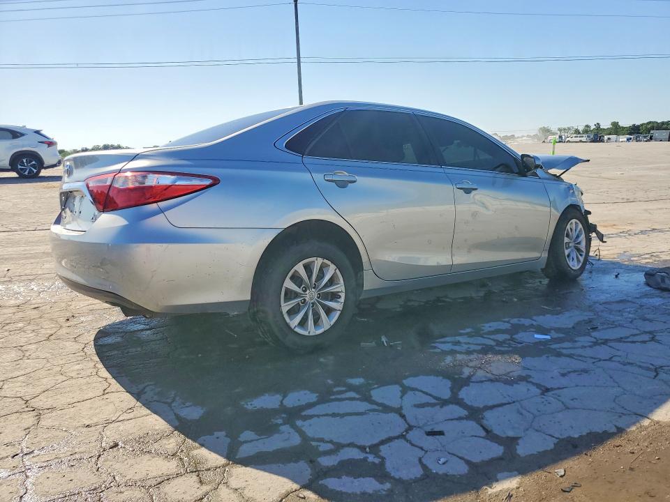 53449066 :رقم المزاد ، 4T1BF1FK2HU616904 vin ، 2017 Toyota Camry مزاد بيع
