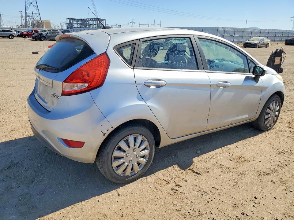 Продаж на аукціоні авто 2011 Ford Fiesta, vin: 3FADP4EJ7BM135617, номер лоту: 52829186