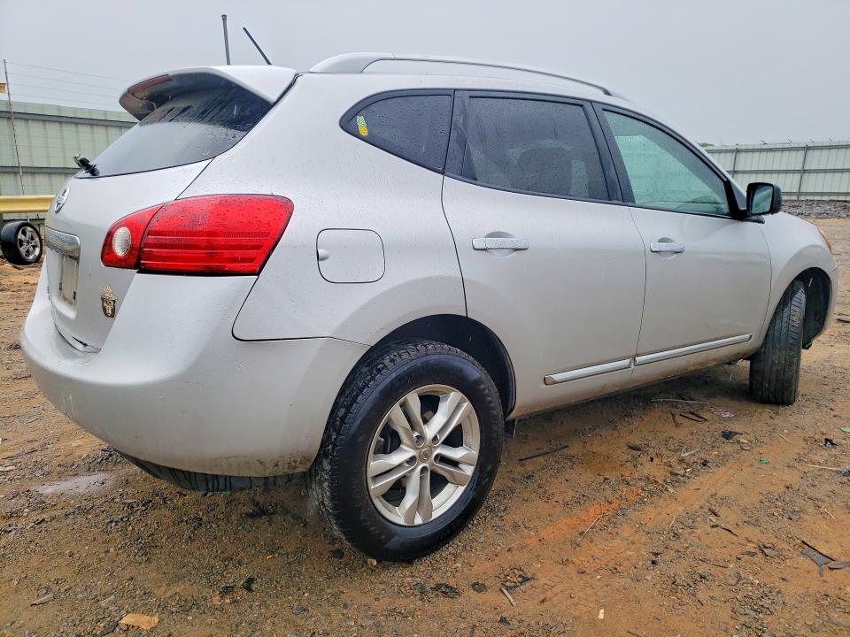 52250996 :رقم المزاد ، JN8AS5MTXFW162597 vin ، 2015 Nissan Rogue Select مزاد بيع