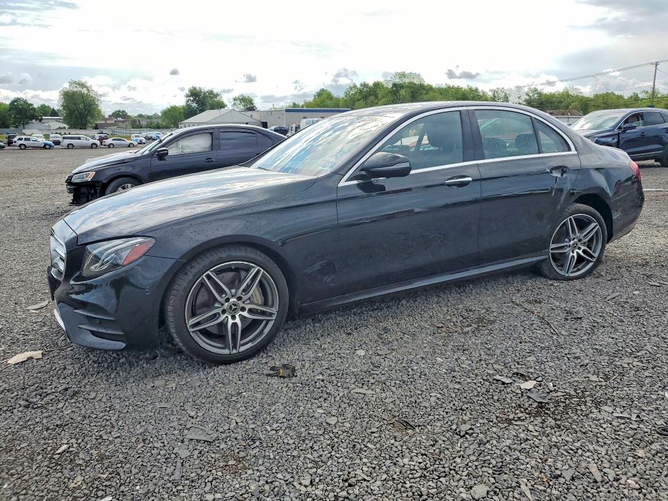 53289056 :رقم المزاد ، WDDZF8EB2LA744394 vin ، 2020 Mercedes-benz E مزاد بيع