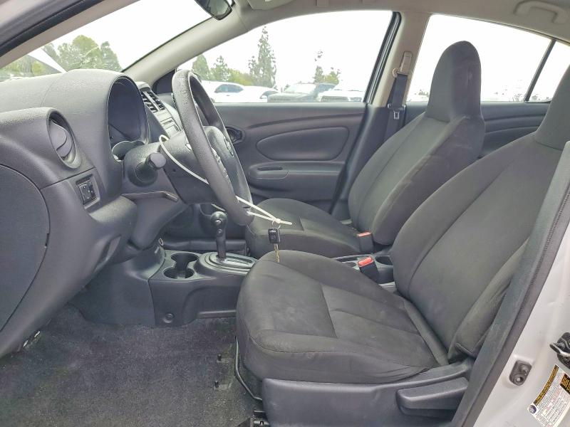 2017 Nissan Versa მანქანა იყიდება აუქციონზე, vin: 3N1CN7AP3HL882169, აუქციონის ნომერი: 53322926