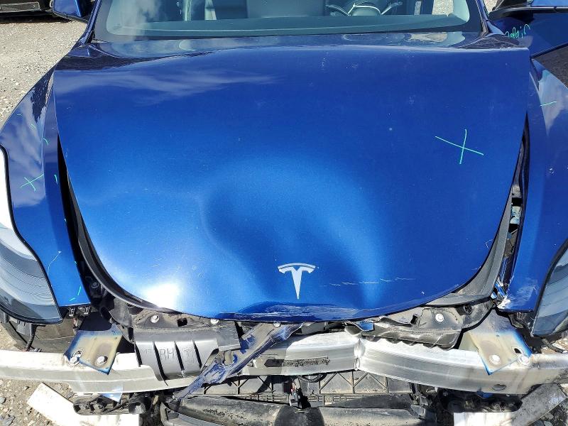 53116026 :رقم المزاد ، 5YJ3E1EA2MF921505 vin ، 2021 Tesla Model 3 مزاد بيع