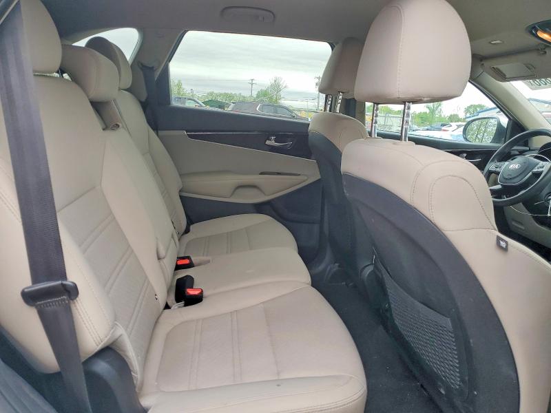 52654886 :رقم المزاد ، 5XYPG4A31KG510137 vin ، 2019 Kia Sorento مزاد بيع