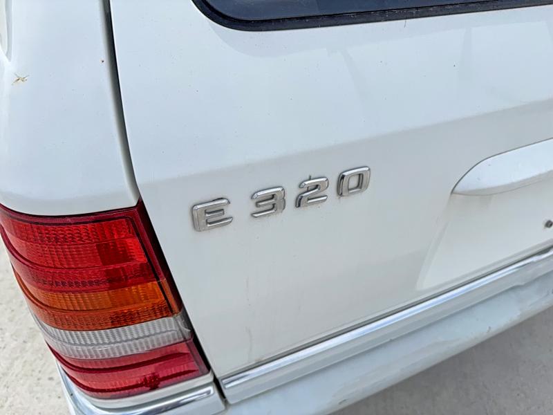 52905166 :رقم المزاد ، WDBEA92E2SF296279 vin ، 1995 Mercedes-benz E مزاد بيع