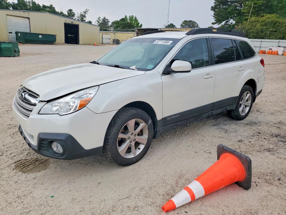 Auction sale of the 2013 Subaru Outback, vin: 4S4BRCCC8D3205619, lot number: 52711506
