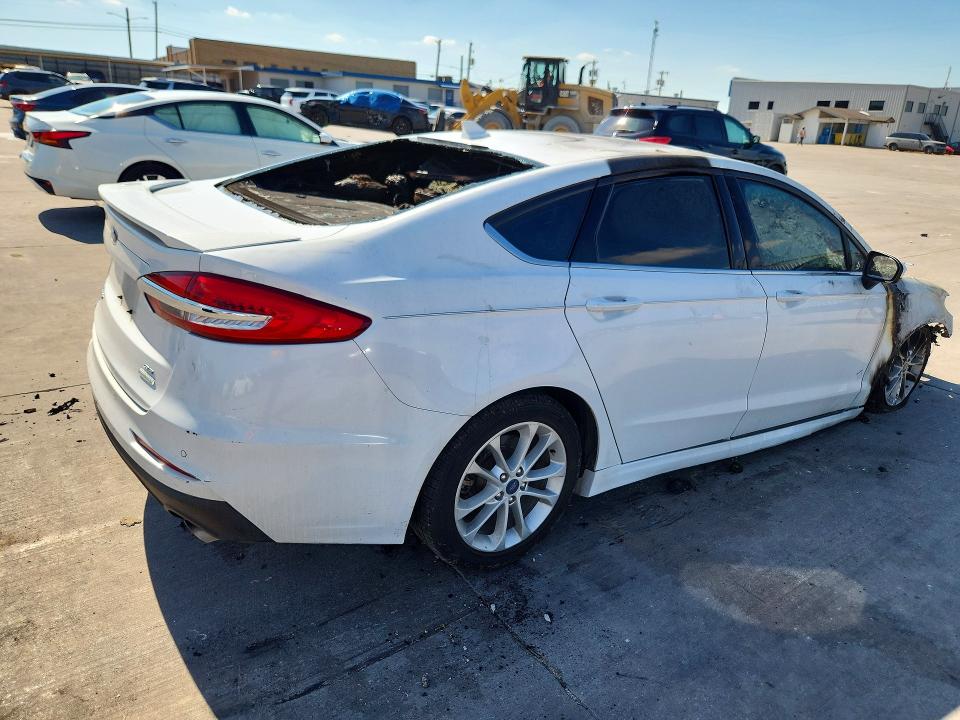 Продажа на аукционе авто 2020 Ford Fusion, vin: 3FA6P0HD3LR112296, номер лота: 52888826