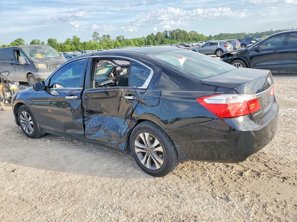 Продажа на аукционе авто 2015 Honda Accord, vin: 1HGCR2F30FA058582, номер лота: 54013896