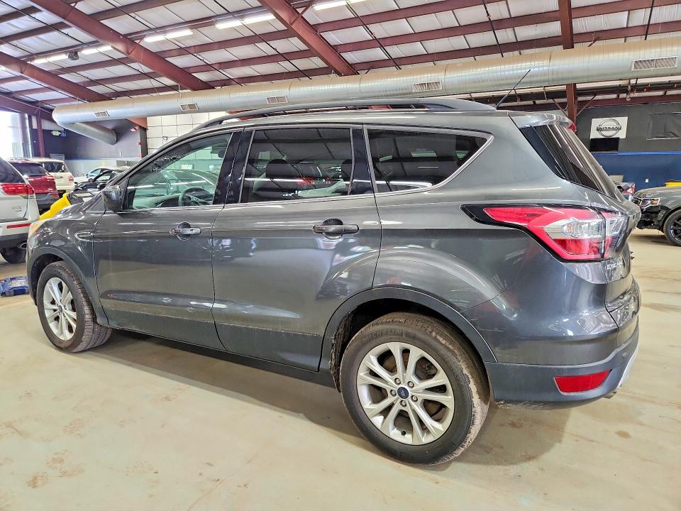 49040876 :رقم المزاد ، 1FMCU9GDXJUA65913 vin ، 2018 Ford Escape مزاد بيع