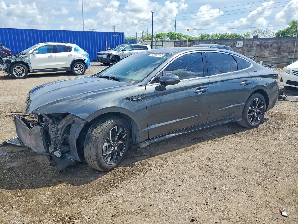 2025 Hyundai Sonata მანქანა იყიდება აუქციონზე, vin: KMHL64JA5SA495928, აუქციონის ნომერი: 52380406