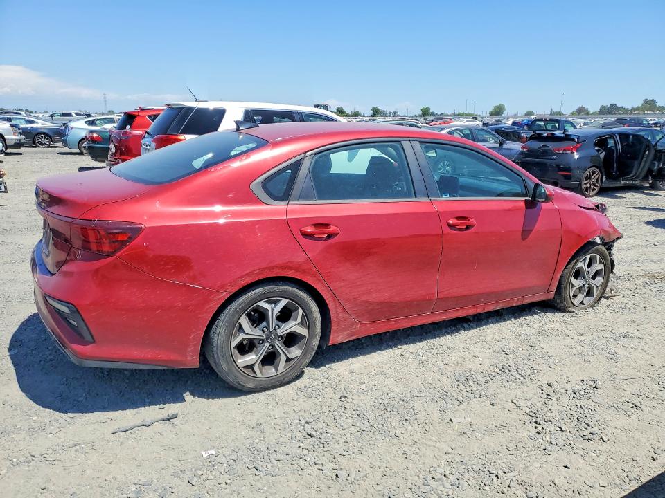 2019 Kia Forte მანქანა იყიდება აუქციონზე, vin: 3KPF24AD4KE084024, აუქციონის ნომერი: 54855276