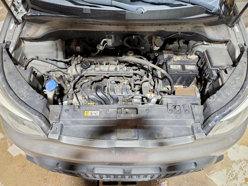 52258986 :رقم المزاد ، KNDJN2A28F7225610 vin ، 2015 Kia Soul مزاد بيع