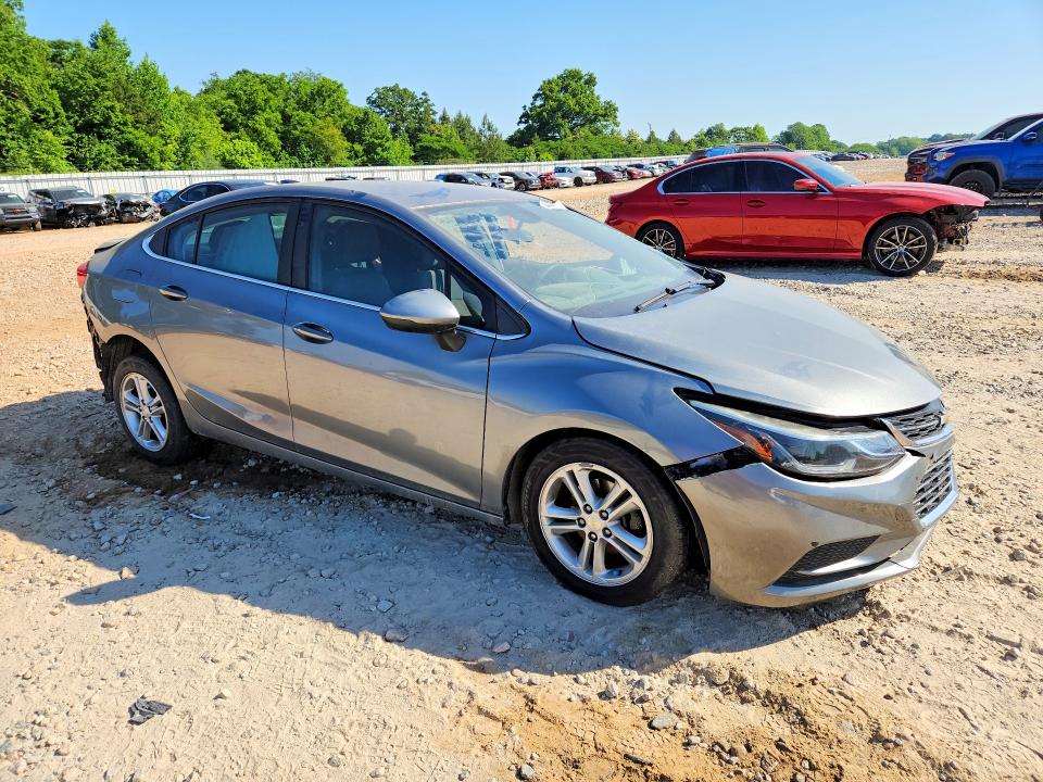 2018 Chevrolet Cruze მანქანა იყიდება აუქციონზე, vin: 1G1BE5SM7J7131130, აუქციონის ნომერი: 54444666