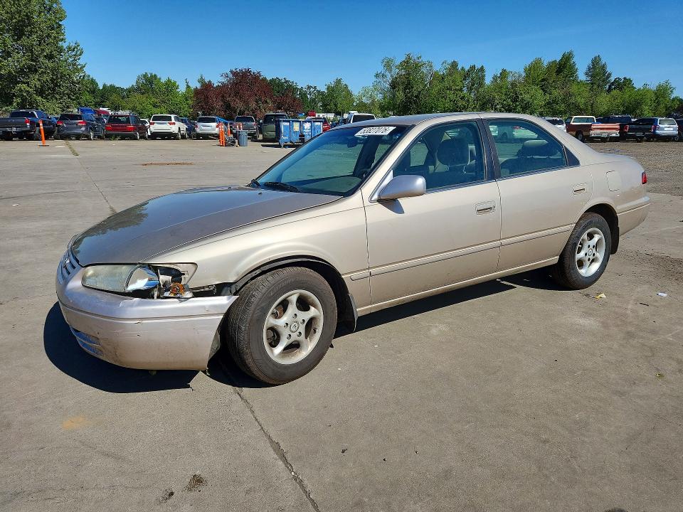 1999 Toyota Camry მანქანა იყიდება აუქციონზე, vin: JT2BG22K3X0360400, აუქციონის ნომერი: 53827076