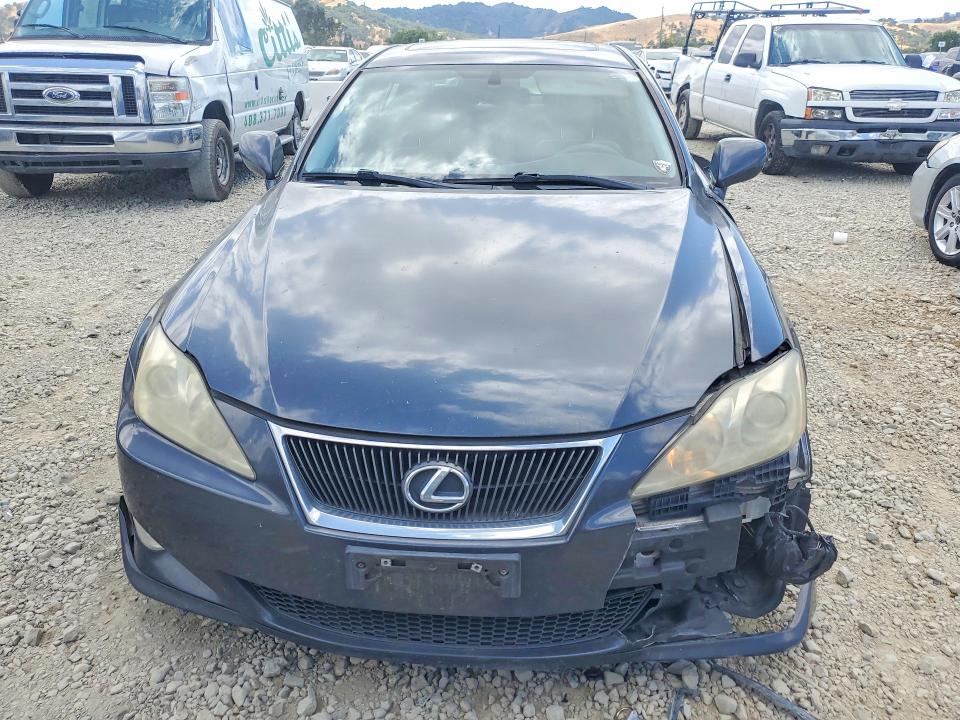 Продажа на аукционе авто 2008 Lexus Is250, vin: JTHBK262082068353, номер лота: 54839596