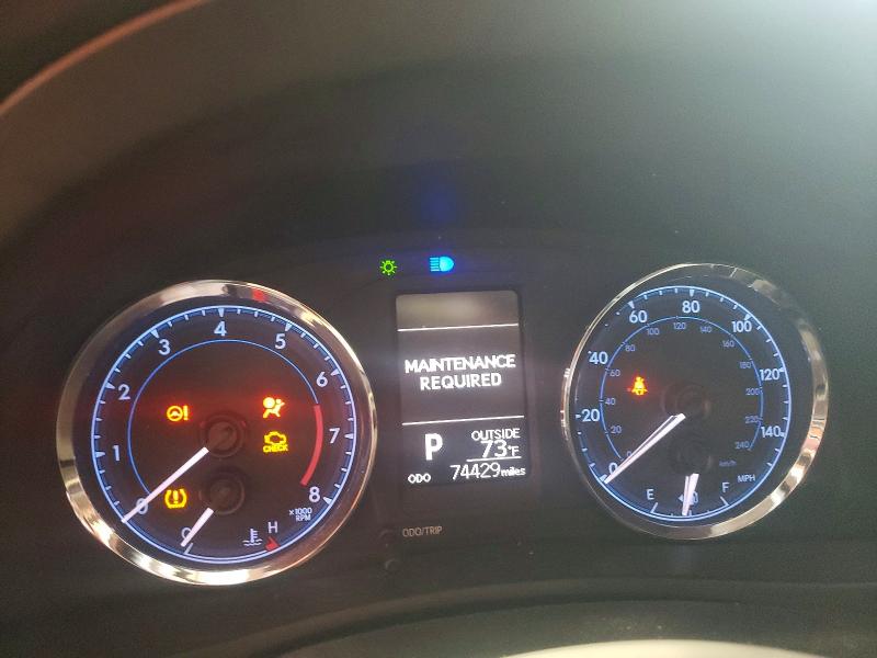 Aukcja sprzedaży 2018 Toyota Corolla, vin: 5YFBURHE3JP759511, numer aukcji: 54459216