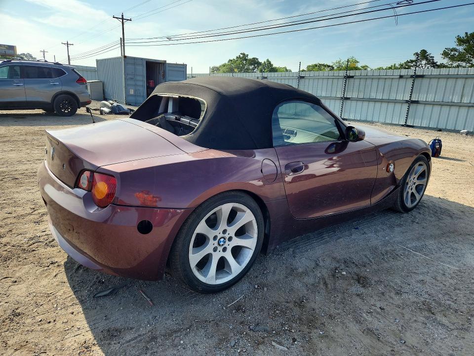 54214056 :رقم المزاد ، 4USBT33403LR62490 vin ، 2003 Bmw Z4 مزاد بيع