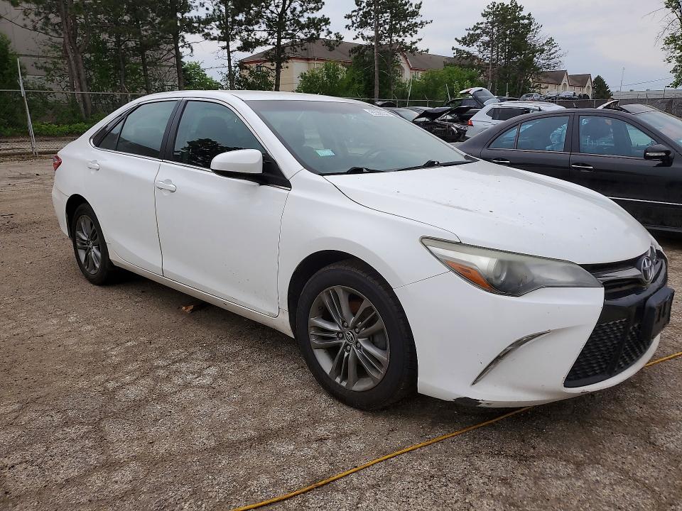 Продаж на аукціоні авто 2015 Toyota Camry, vin: 4T1BF1FK7FU971578, номер лоту: 53813346