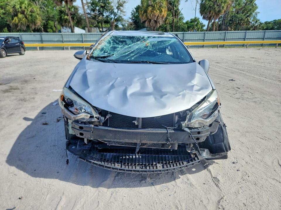 2016 Toyota Corolla მანქანა იყიდება აუქციონზე, vin: 5YFBURHE0GP476752, აუქციონის ნომერი: 52543746