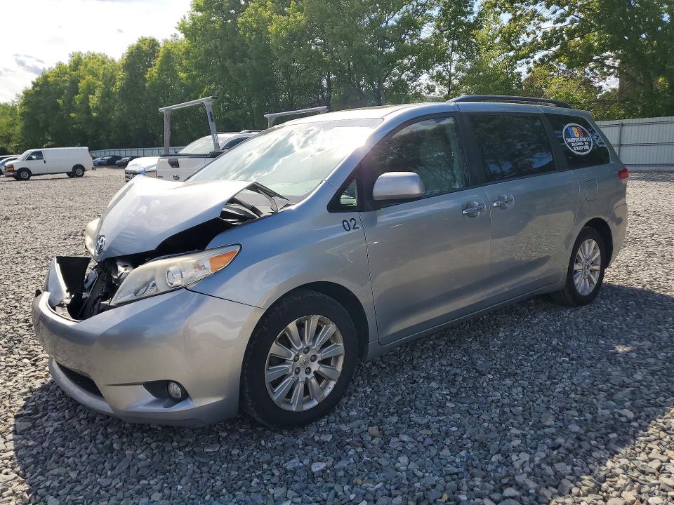Aukcja sprzedaży 2014 Toyota Sienna, vin: 5TDDK3DC0ES072628, numer aukcji: 54959206