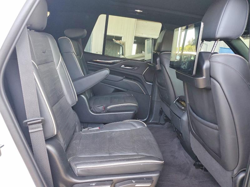 49584956 :رقم المزاد ، 1GYS4FKL3NR297883 vin ، 2022 Cadillac Escalade مزاد بيع