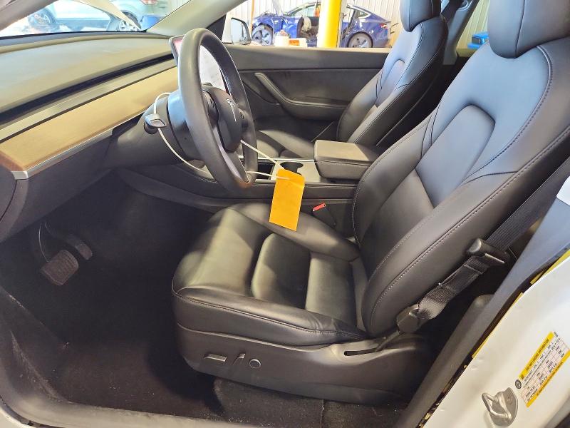 55128936 :رقم المزاد ، 7SAYGDEE2NF331636 vin ، 2022 Tesla Model Y مزاد بيع