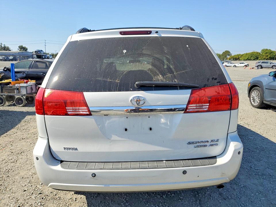 Продажа на аукционе авто 2004 Toyota Sienna, vin: 5TDBA22C34S009173, номер лота: 53854316
