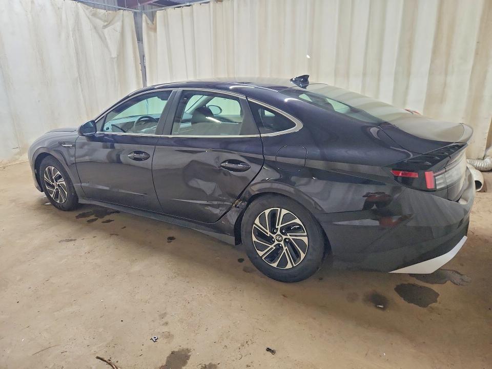 Продажа на аукционе авто 2026 Hyundai Sonata Hybrid, vin: KMHL24JJXTA160631, номер лота: 54819956