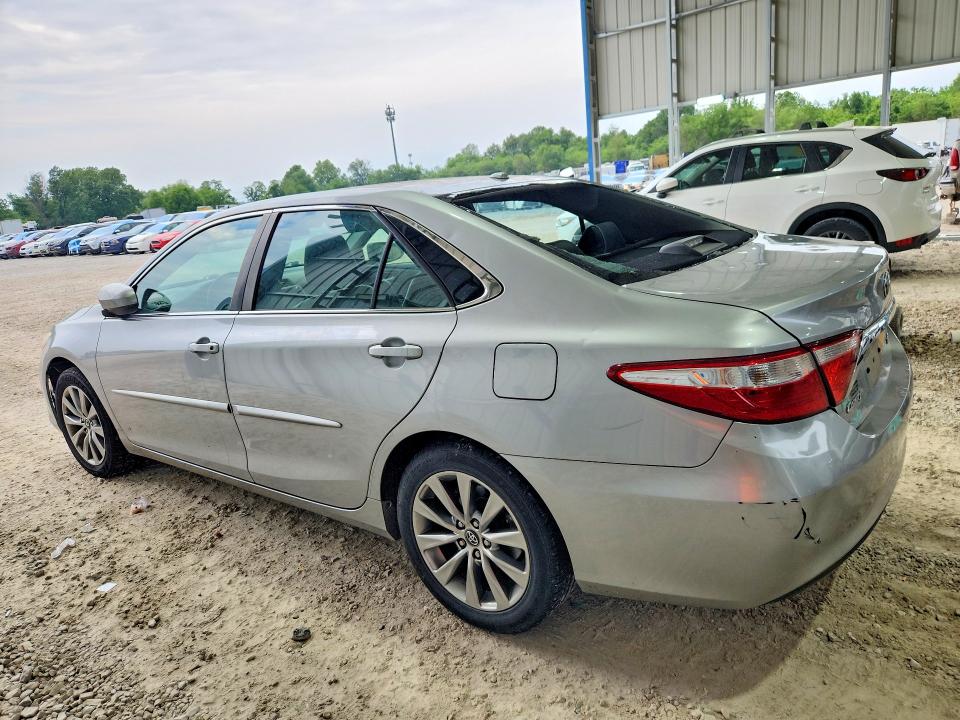 53279296 :رقم المزاد ، 4T1BF1FK3HU415299 vin ، 2017 Toyota Camry مزاد بيع