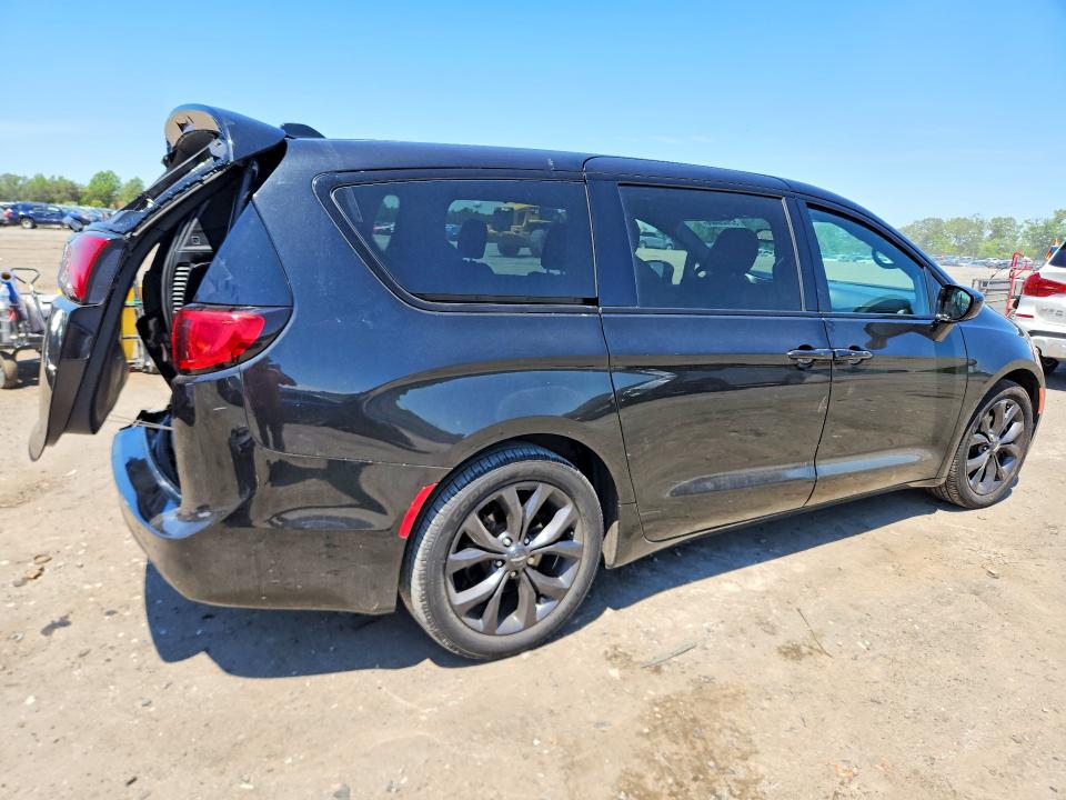 52020466 :رقم المزاد ، 2C4RC1FG0LR245979 vin ، 2020 Chrysler Pacifica مزاد بيع
