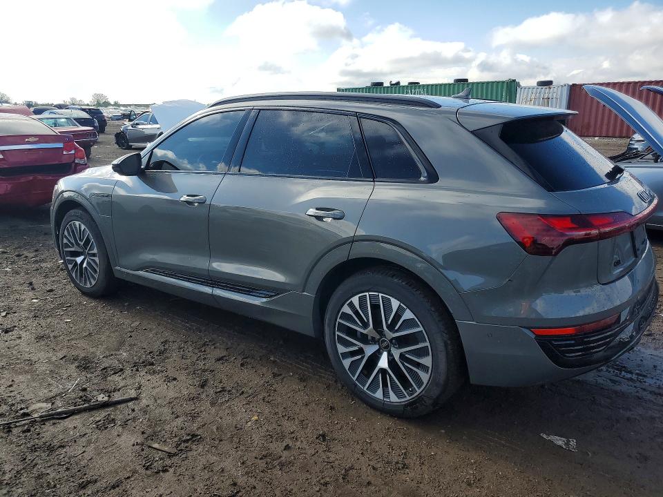 51891826 :رقم المزاد ، WA16AAGE8RB053054 vin ، 2024 Audi Q8 E-tron مزاد بيع