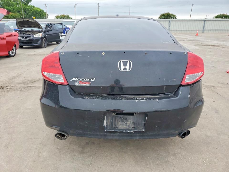 Продаж на аукціоні авто 2012 Honda Accord, vin: 1HGCS2B83CA011810, номер лоту: 52431986