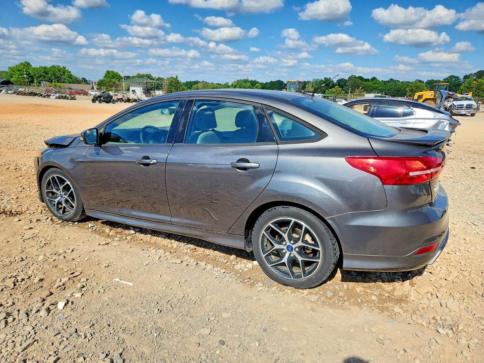 Продаж на аукціоні авто 2015 Ford Focus, vin: 1FADP3F28FL285681, номер лоту: 53201656